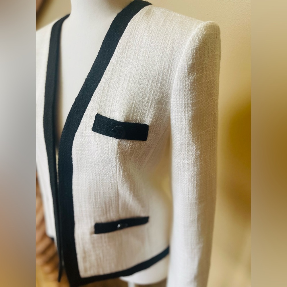 NWT KARL LAGERFELD PARIS TWEED OPEN FRONT COLOR BLOCK BLACK/WHITE BLAZER SIZE 2 - Picture 4 of 14